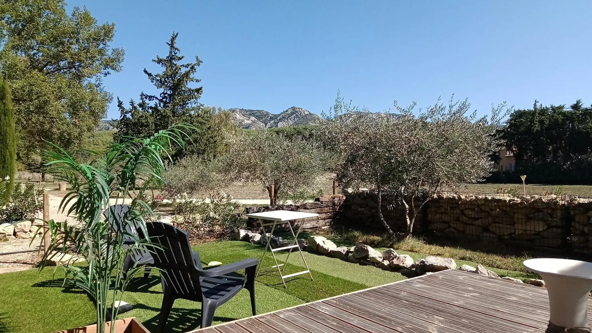 Hotel Peaceful Mas Provencal 'Mas Du Sucre' With Large Pool Cheval-Blanc
