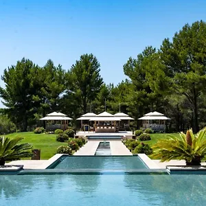 L'hotel & Du Castellet Hotel