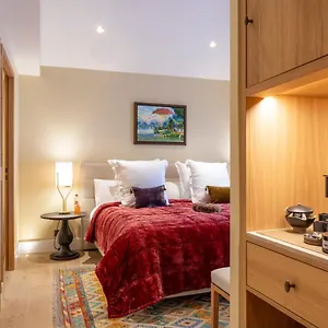La Mere Germaine Hotel