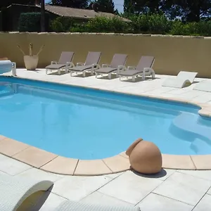 Le Du Moulin De Milan Hébergement de vacances