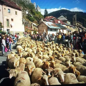 Le Chalet Des Buisses Gasthof
